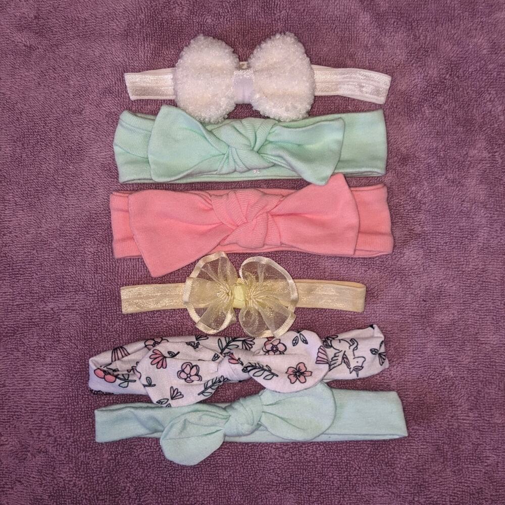 Target Baby Girl Bow Headbands in Assorted Colors (4 Left) NB Size